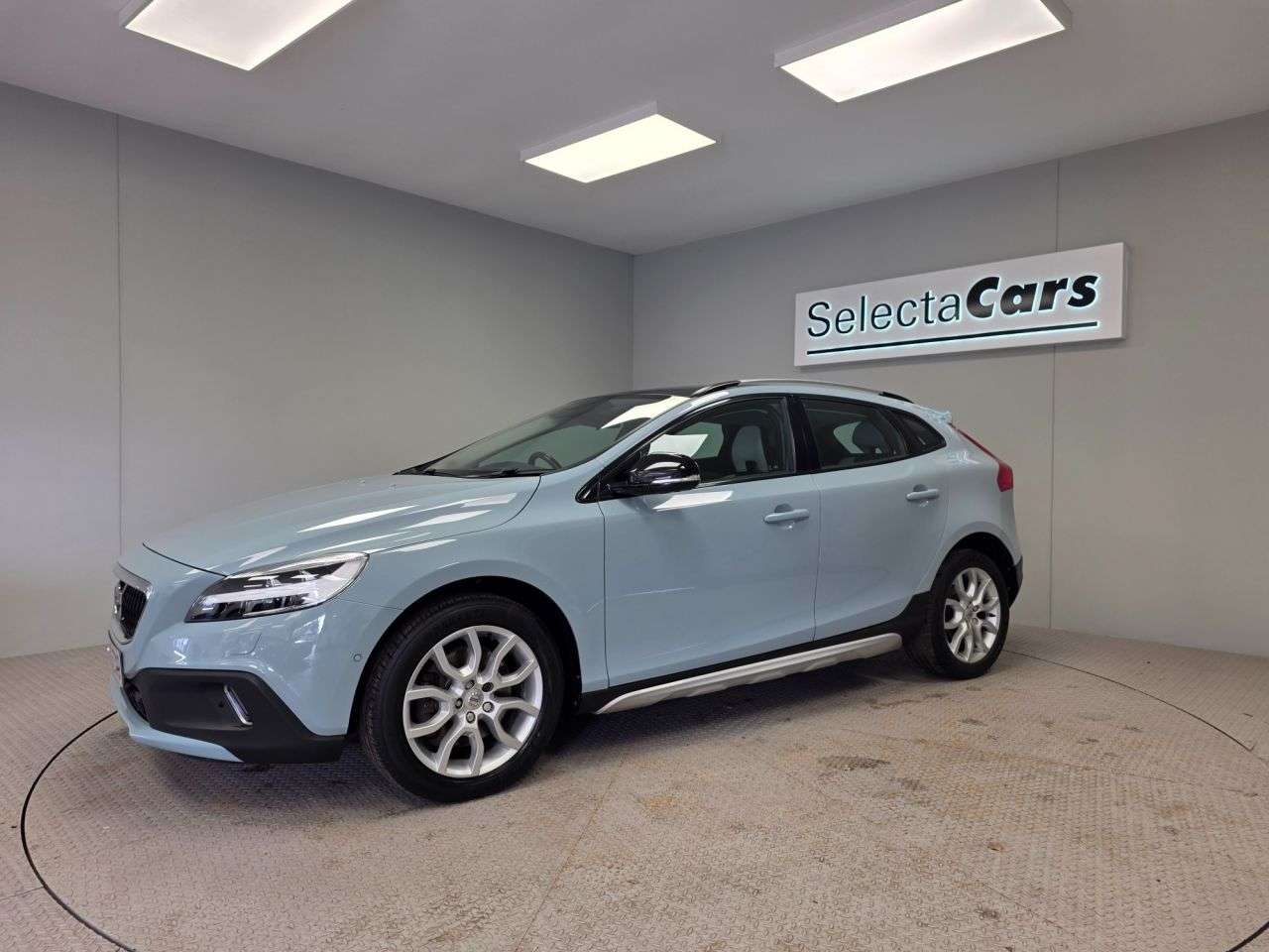 2016 VOLVO V40 CROSS COUNTRY 2016 VOLVO V40 CROSS COUNTRY