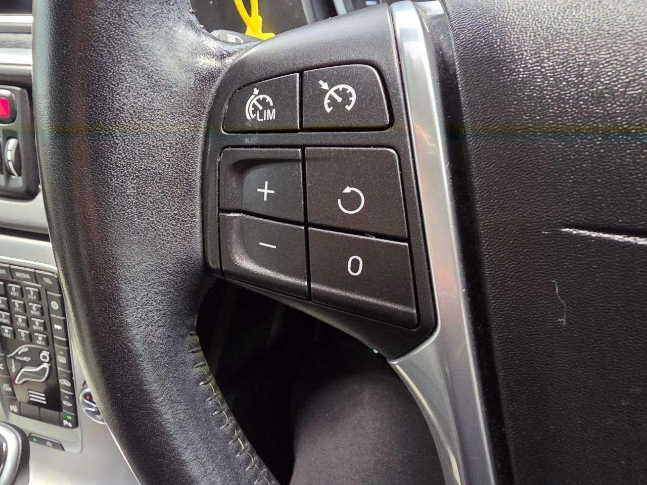 2016 VOLVO V40 CROSS COUNTRY 2016 VOLVO V40 CROSS COUNTRY