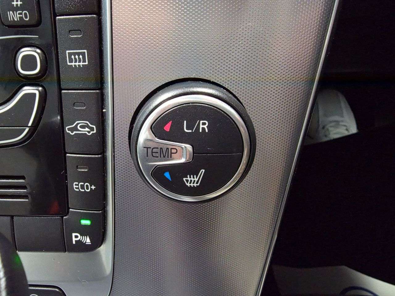 2016 VOLVO V40 CROSS COUNTRY 2016 VOLVO V40 CROSS COUNTRY