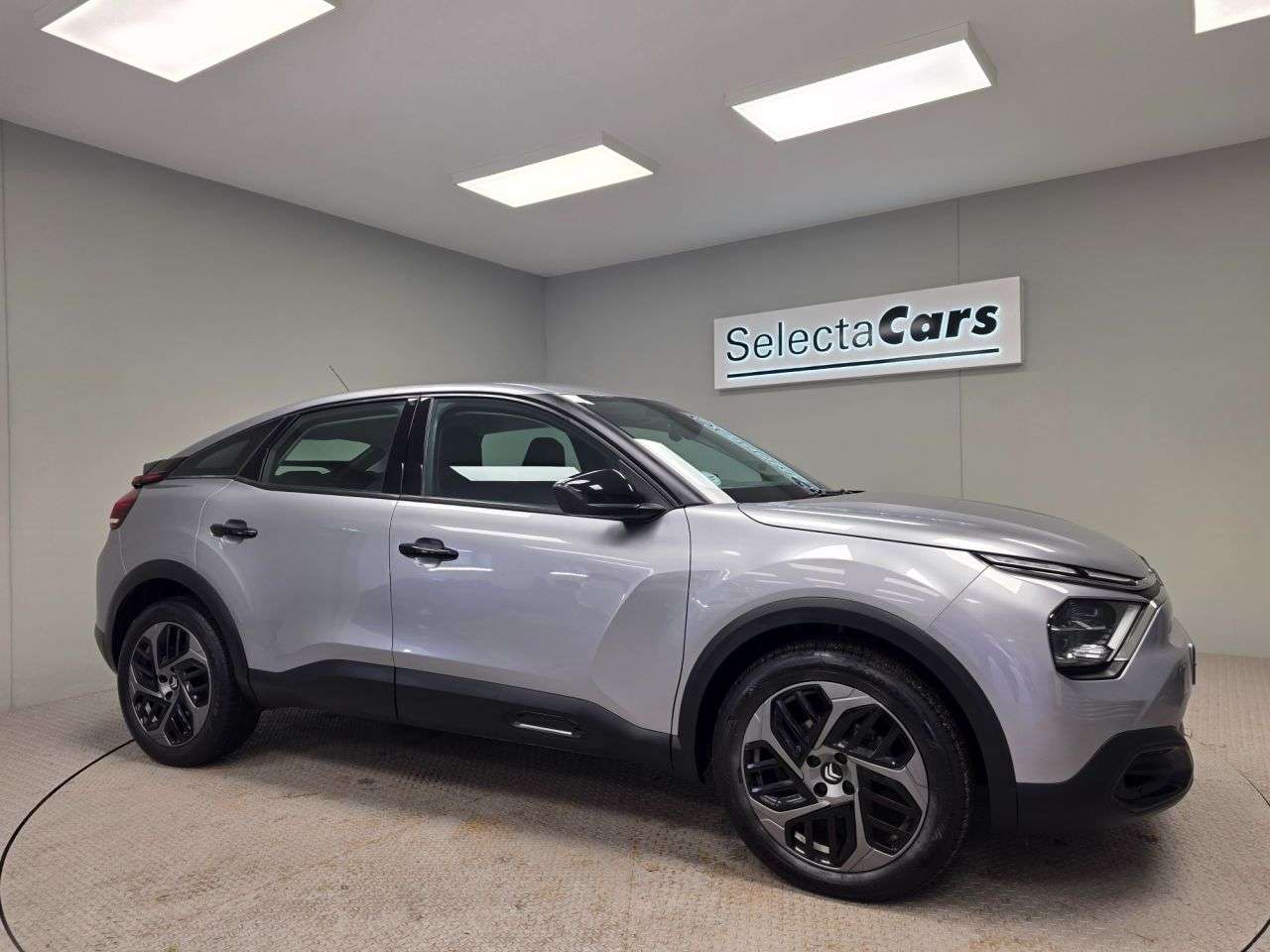 A 2023 CITROEN C4 1.2 PureTech Sense Hatchback 5dr Petrol Manual Euro 6 (s/s) (100 ps) A 2023 CITROEN C4 1.2 PureTech Sense Hatchback 5dr Petrol Manual Euro 6 (s/s) (100 ps)