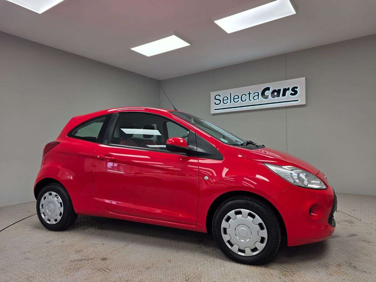 A 2015 FORD KA 1.2 Edge Hatchback 3dr Petrol Manual Euro 5 (s/s) (69 ps) A 2015 FORD KA 1.2 Edge Hatchback 3dr Petrol Manual Euro 5 (s/s) (69 ps)
