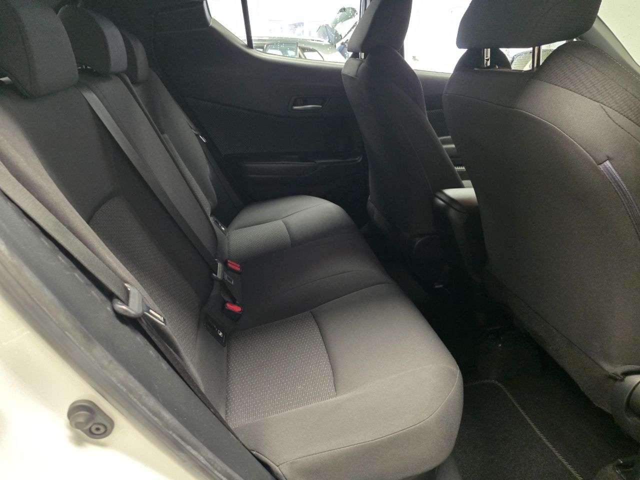 2019 TOYOTA C-HR 2019 TOYOTA C-HR