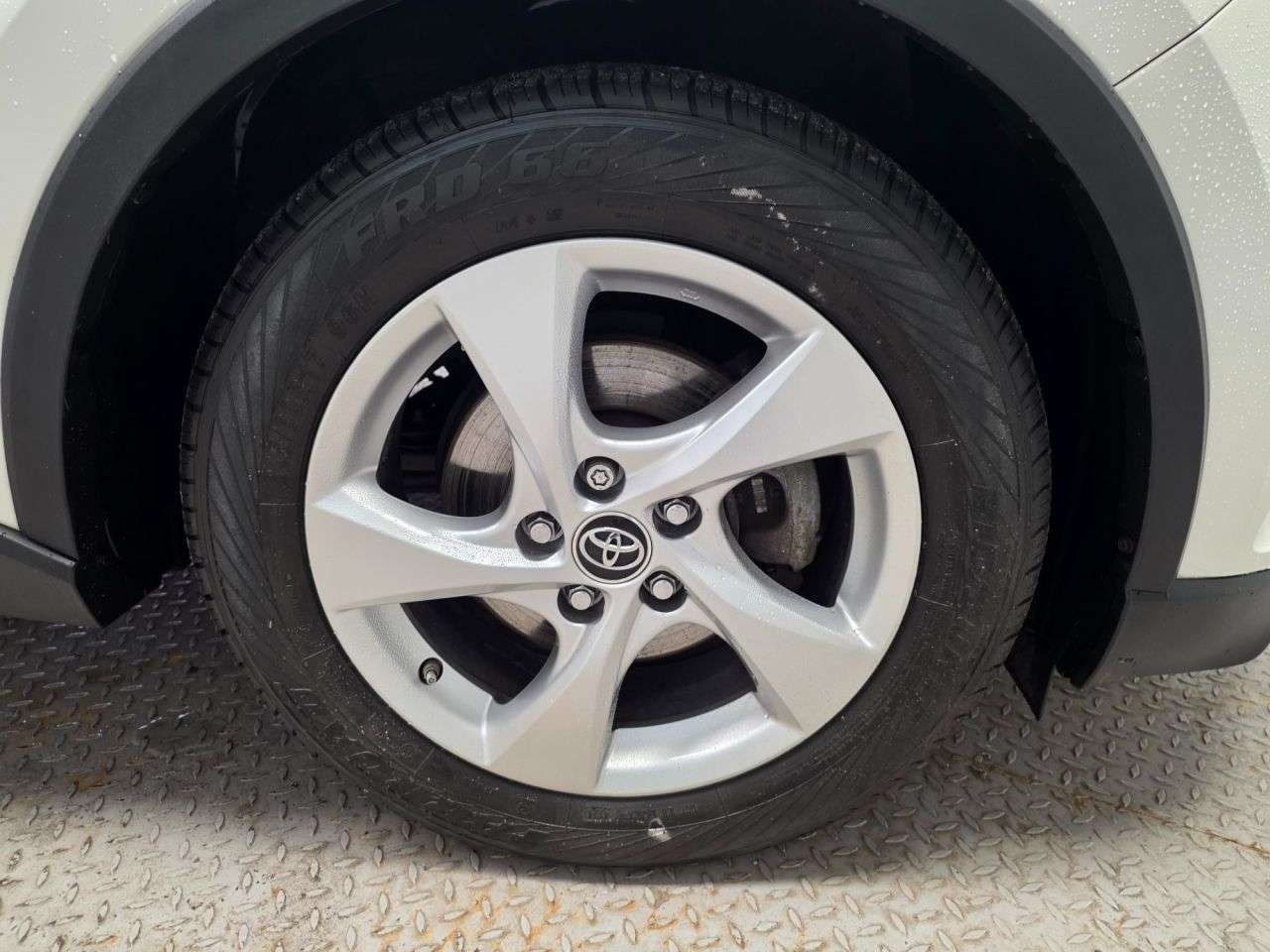 2019 TOYOTA C-HR 2019 TOYOTA C-HR