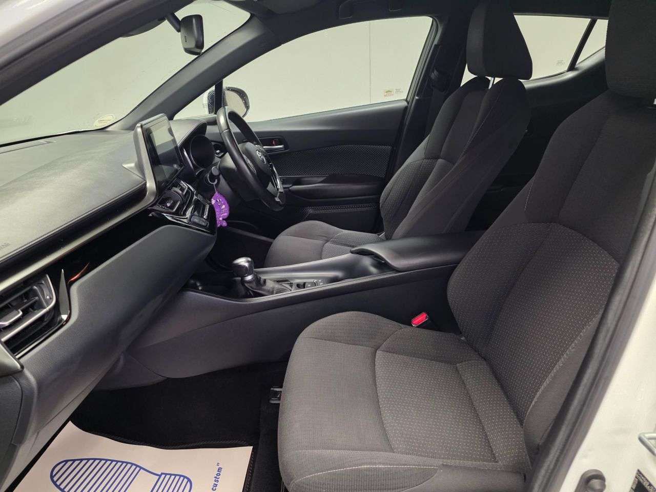 2019 TOYOTA C-HR 2019 TOYOTA C-HR