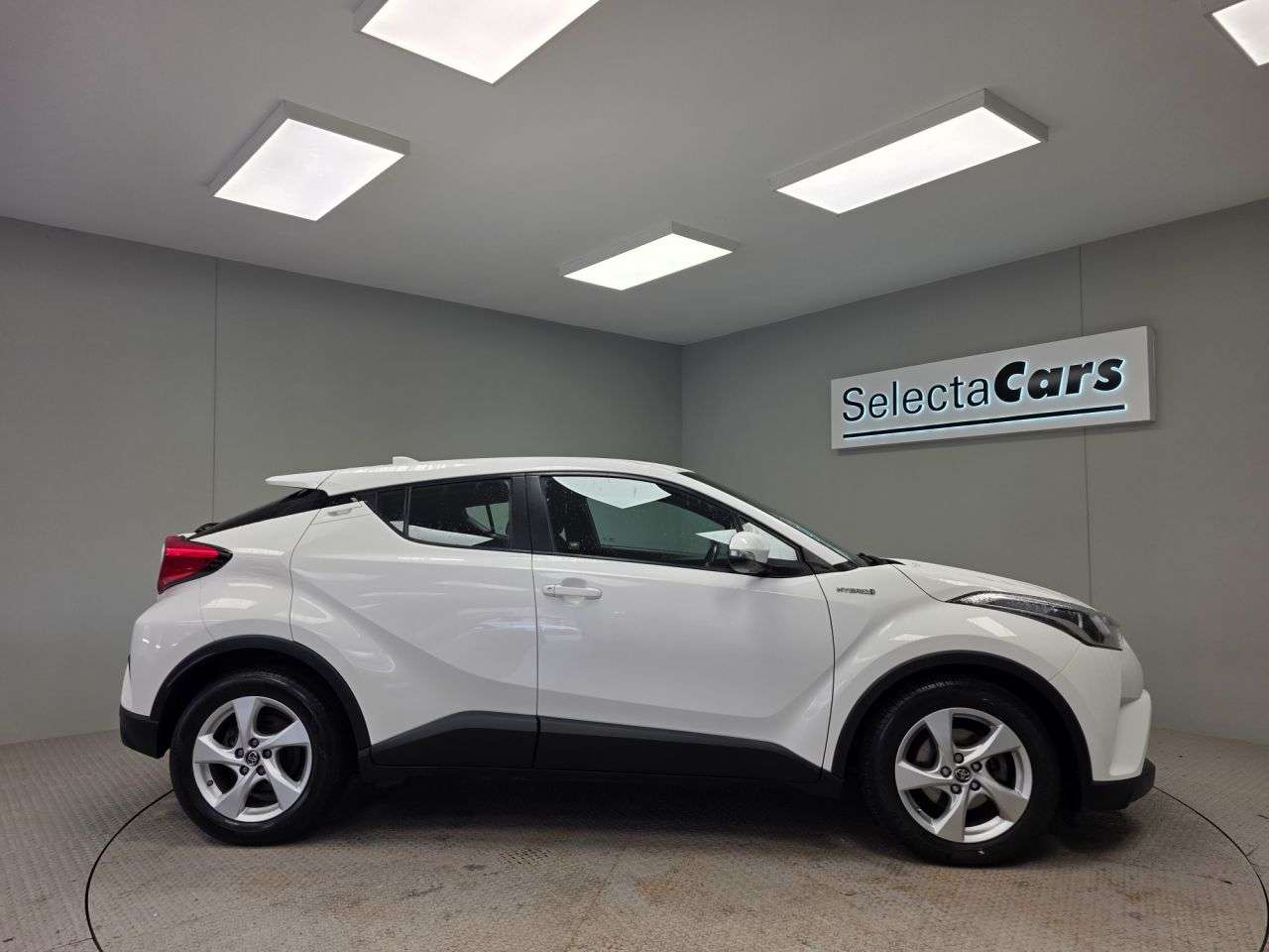 2019 TOYOTA C-HR 2019 TOYOTA C-HR