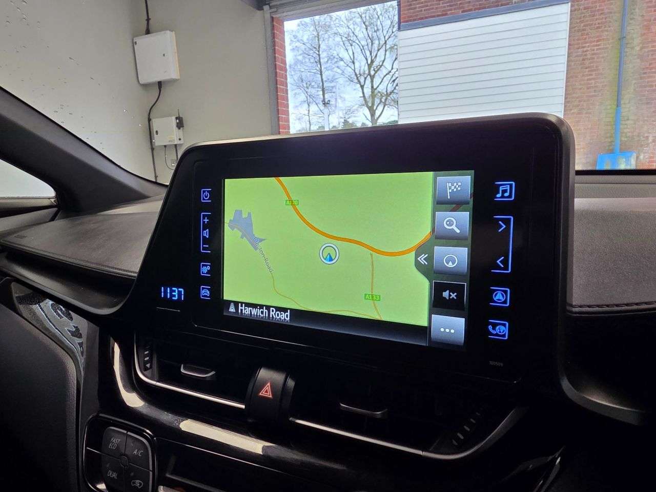 2019 TOYOTA C-HR 2019 TOYOTA C-HR