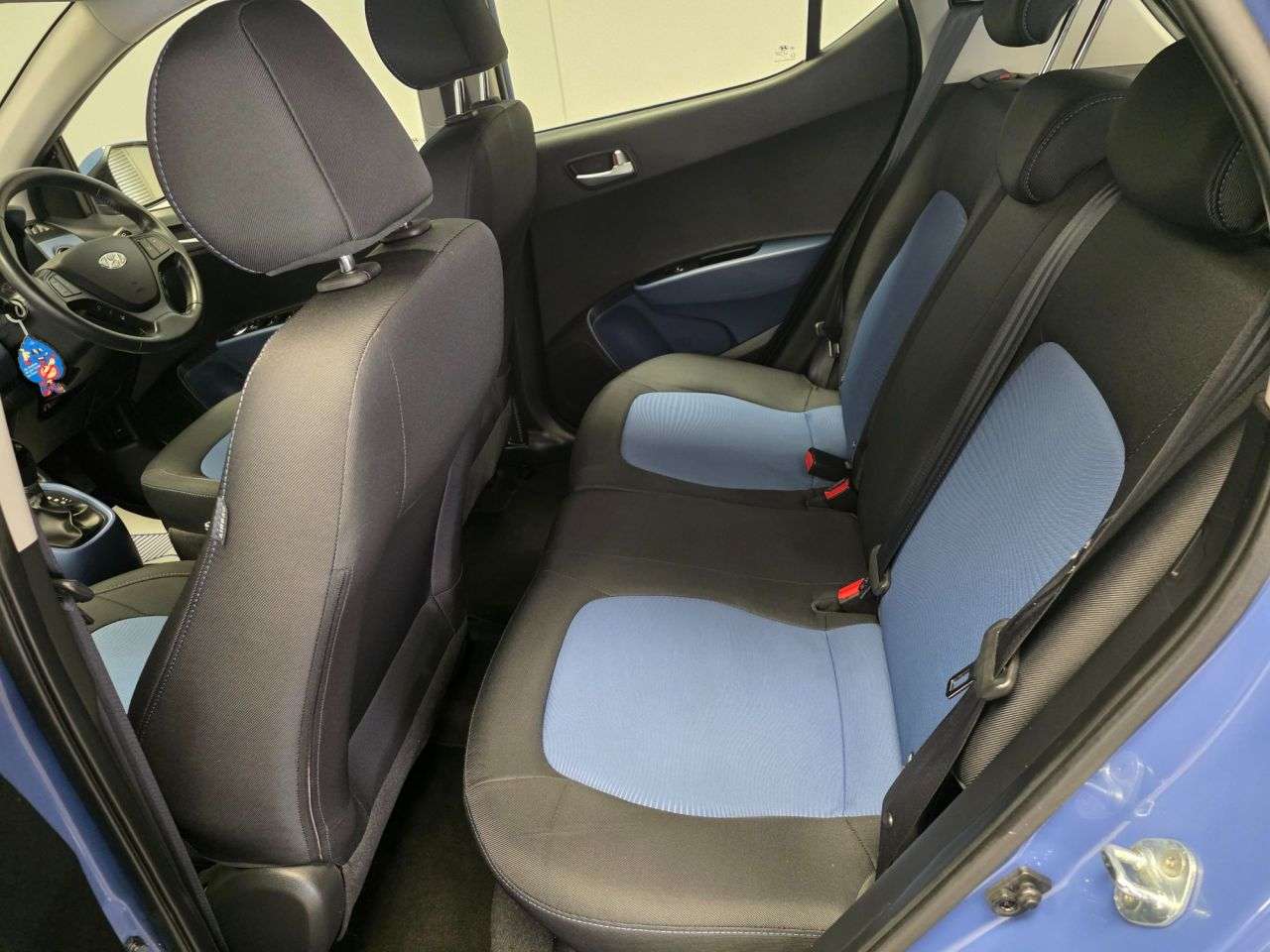2016 HYUNDAI I10 2016 HYUNDAI I10