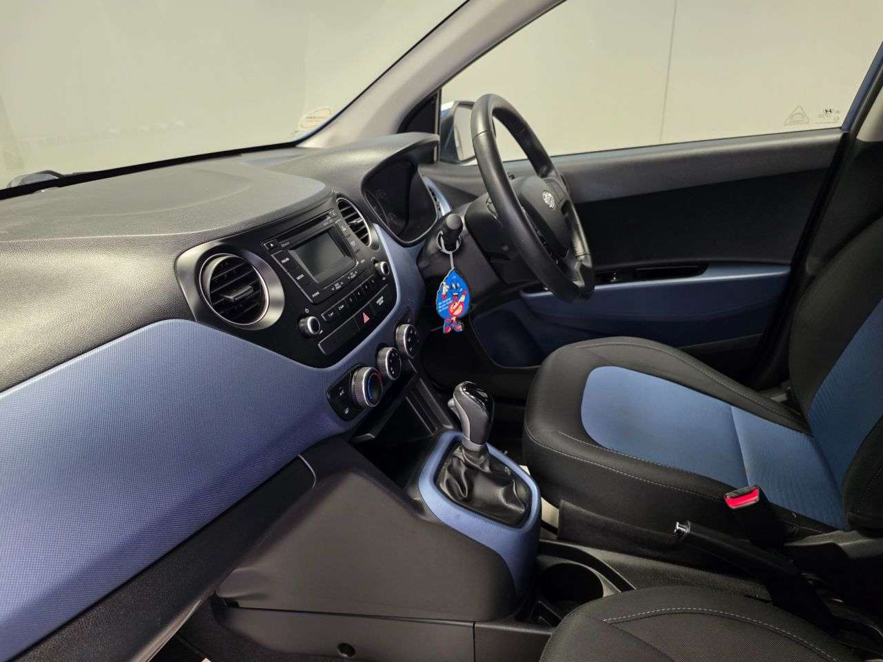 2016 HYUNDAI I10 2016 HYUNDAI I10