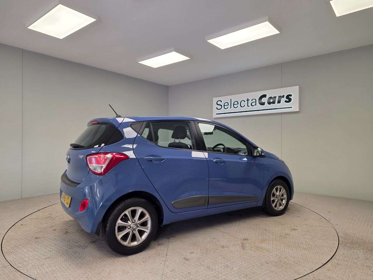 2016 HYUNDAI I10 2016 HYUNDAI I10