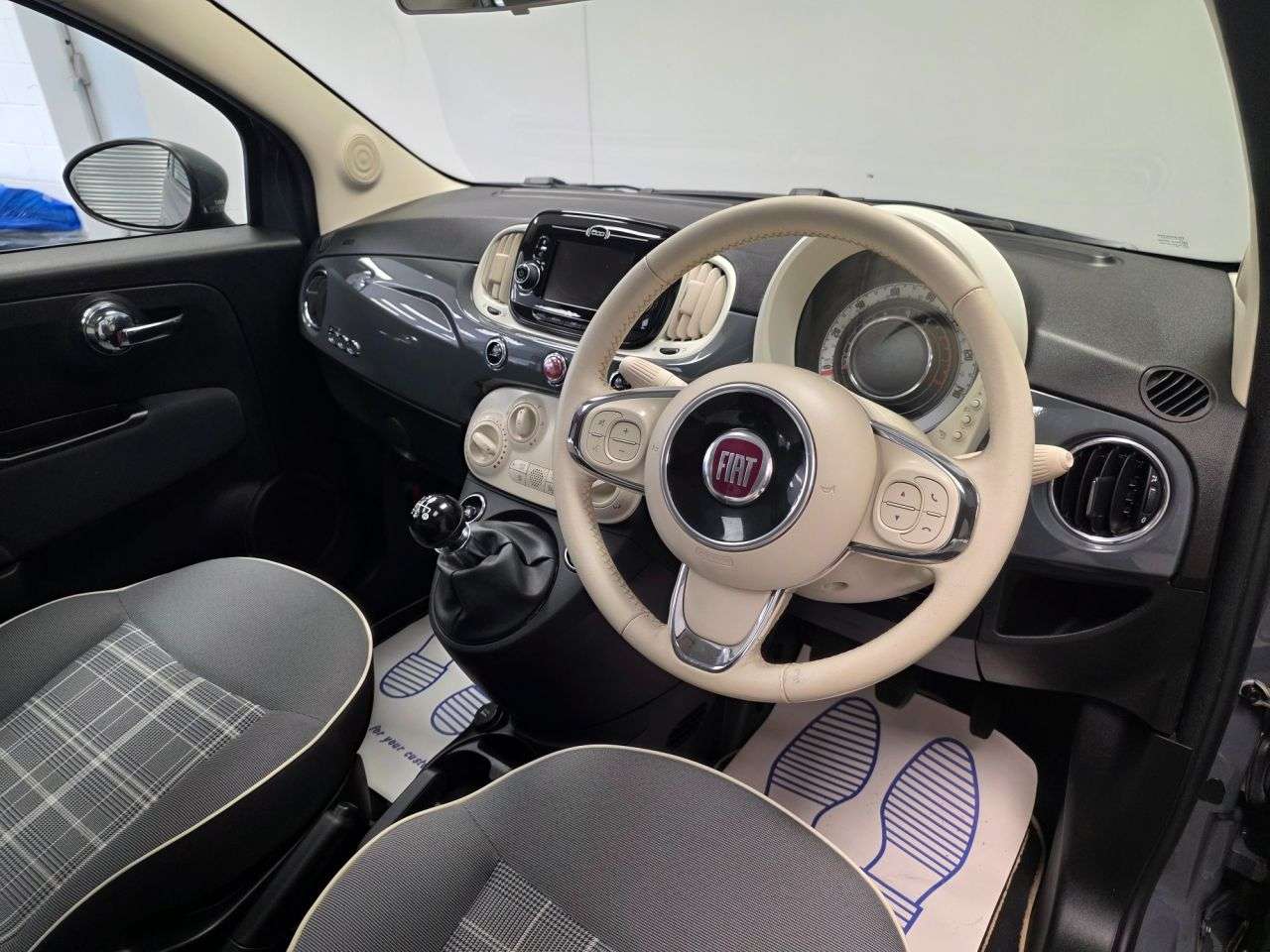 2019 FIAT 500 2019 FIAT 500