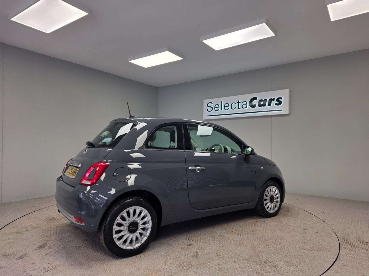 2019 FIAT 500 2019 FIAT 500