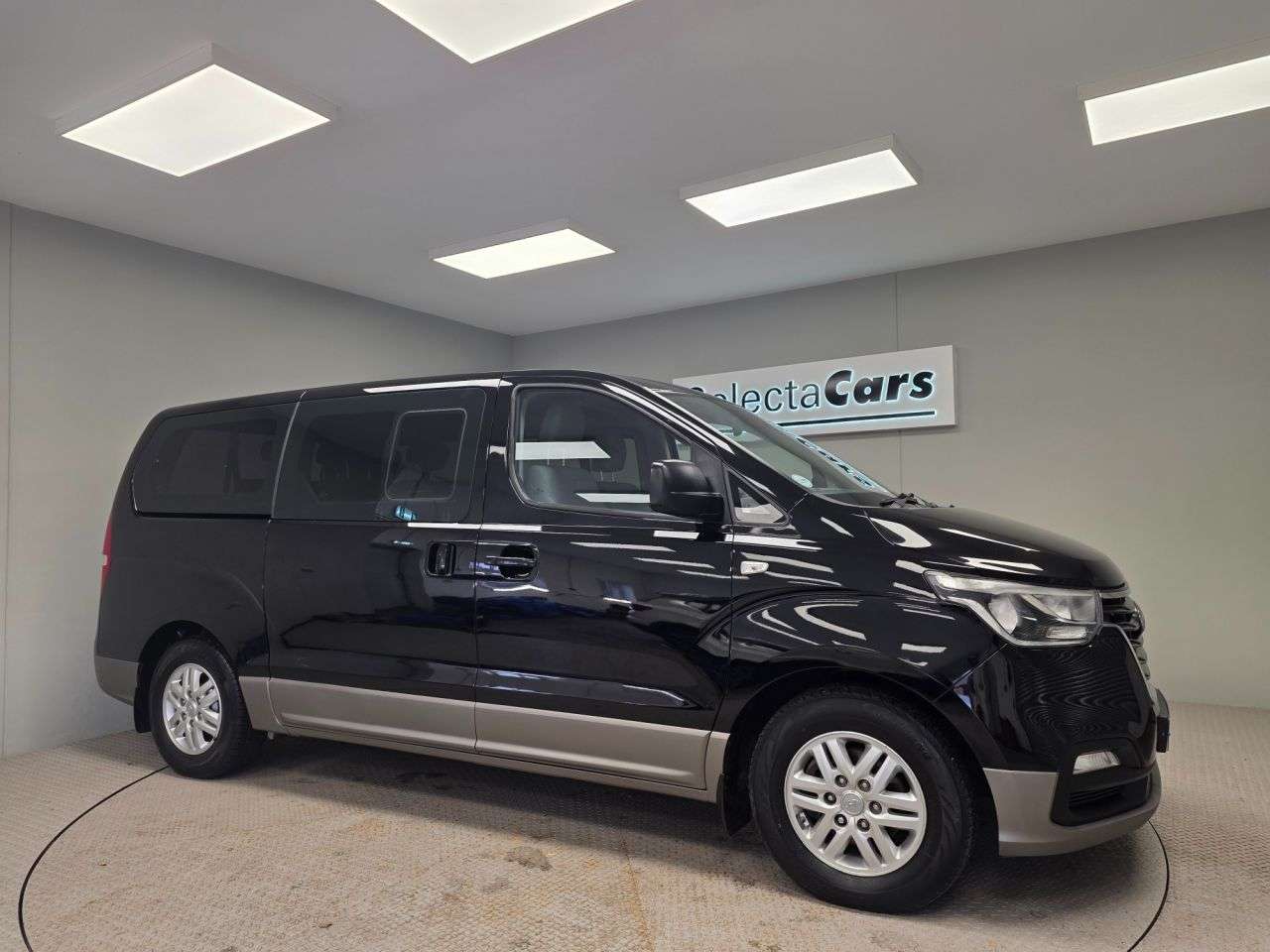 2018 HYUNDAI I800 2018 HYUNDAI I800