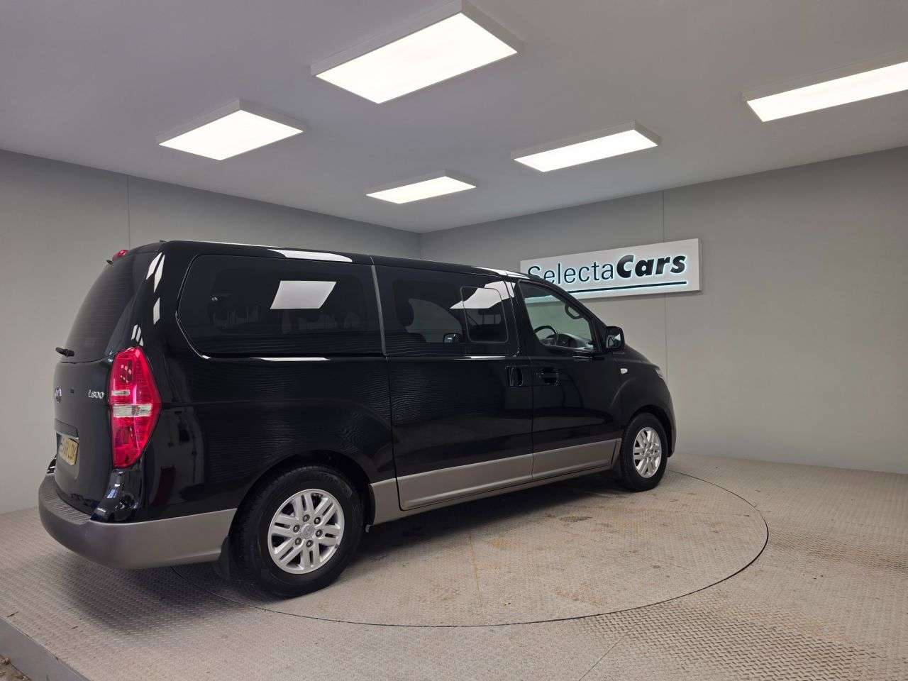 2018 HYUNDAI I800 2018 HYUNDAI I800