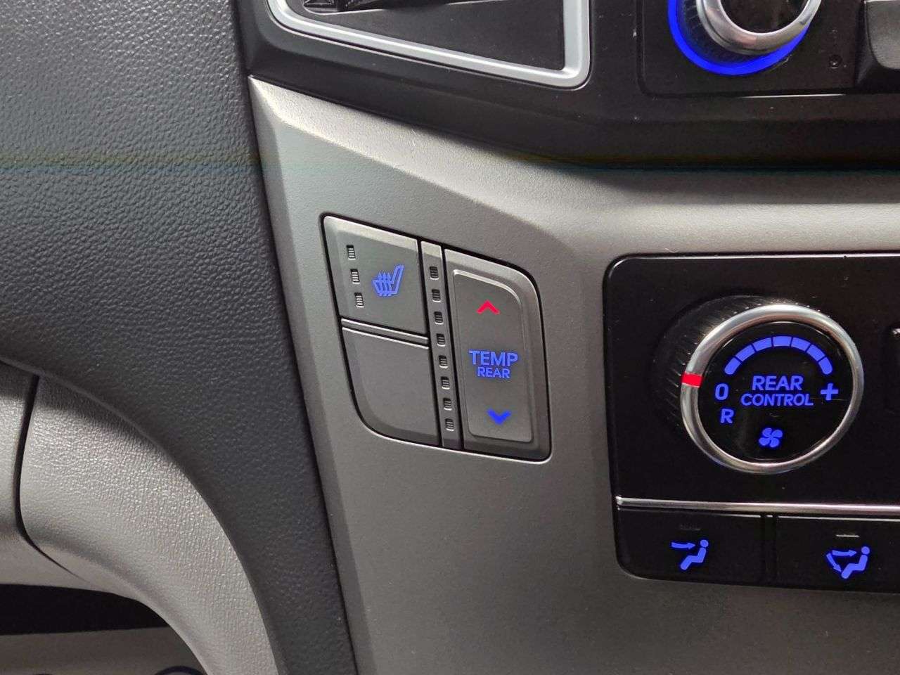 2018 HYUNDAI I800 2018 HYUNDAI I800