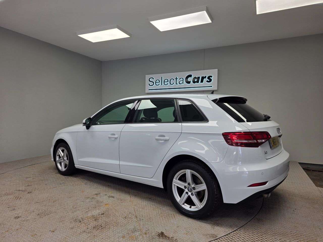 2018 AUDI A3 2018 AUDI A3