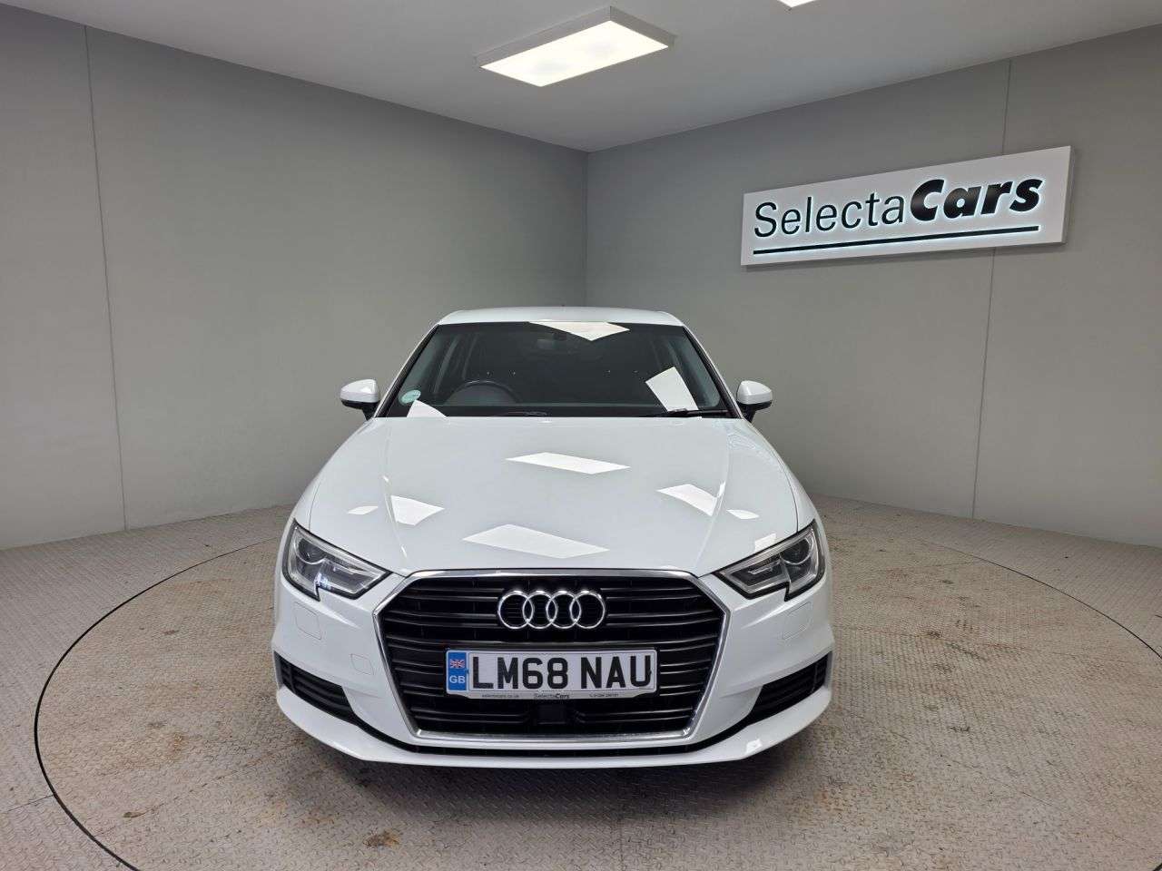A 2018 AUDI A3 1.6 TDI 30 SE Technik Sportback 5dr Diesel Manual Euro 6 (s/s) (116 ps) A 2018 AUDI A3 1.6 TDI 30 SE Technik Sportback 5dr Diesel Manual Euro 6 (s/s) (116 ps)