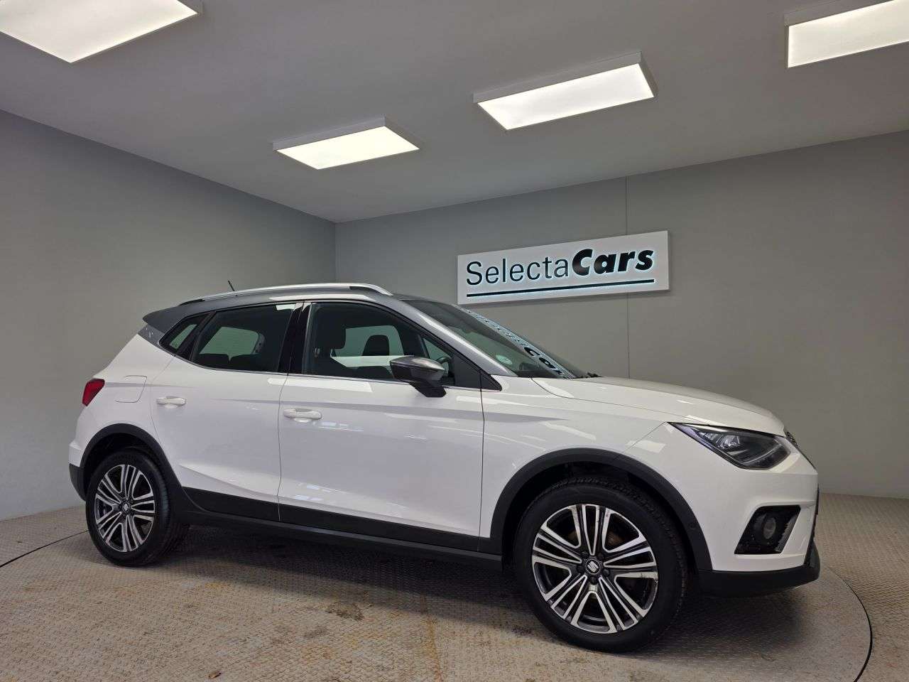 A 2017 SEAT ARONA 1.0 TSI XCELLENCE First Edition SUV 5dr Petrol Manual Euro 6 (s/s) (115 ps) A 2017 SEAT ARONA 1.0 TSI XCELLENCE First Edition SUV 5dr Petrol Manual Euro 6 (s/s) (115 ps)