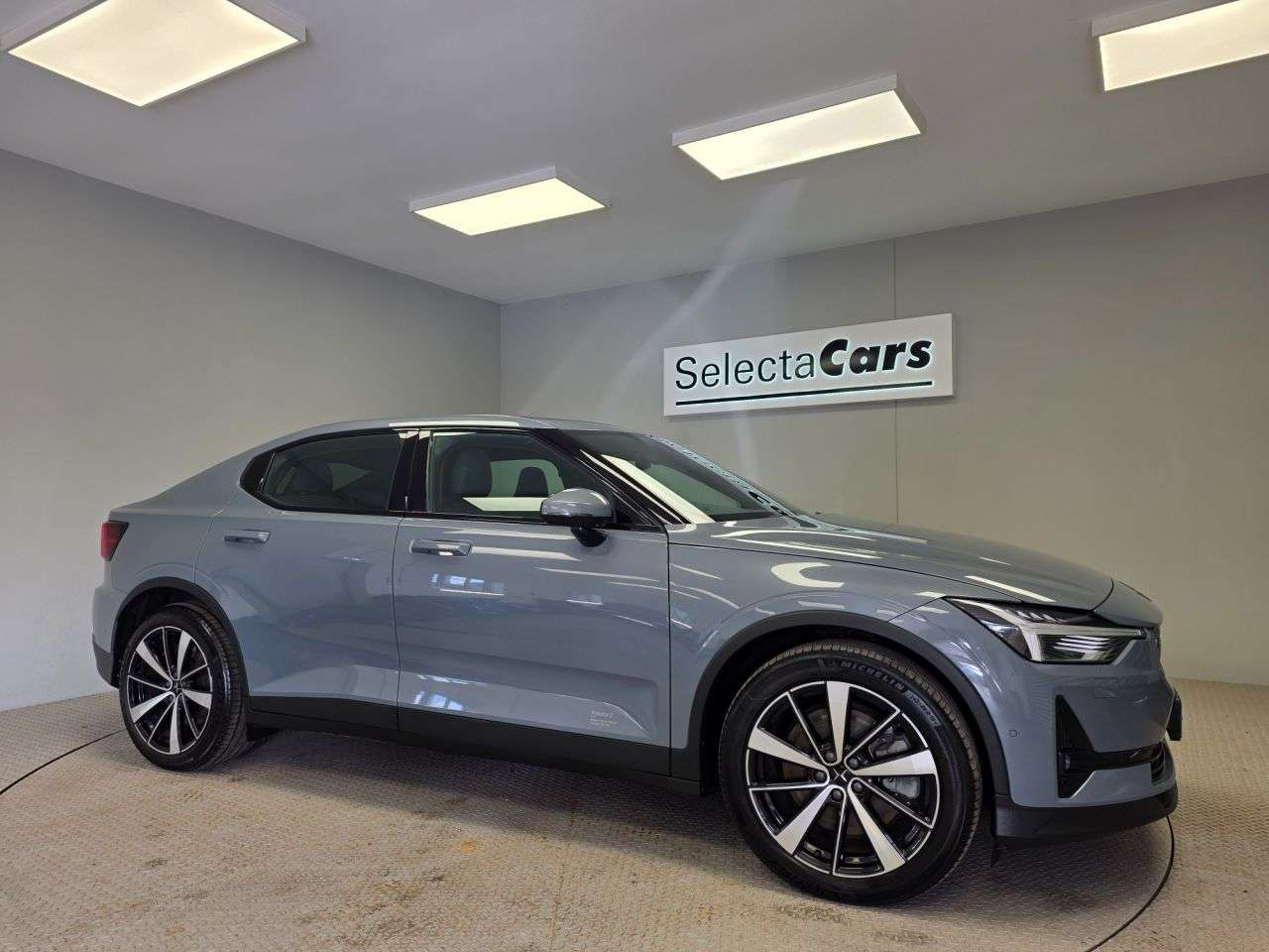 A 2020 POLESTAR POLESTAR 2 Dual Motor 78kWh Long Range Plus Pilot Fastback 5dr Electric Auto 4WDE (408 A 2020 POLESTAR POLESTAR 2 Dual Motor 78kWh Long Range Plus Pilot Fastback 5dr Electric Auto 4WDE (408