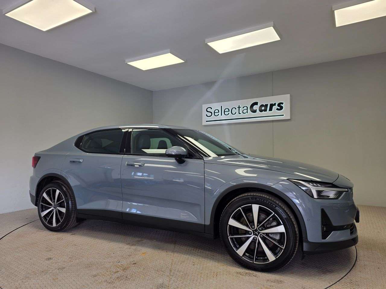 A 2020 POLESTAR POLESTAR 2 Dual Motor 78kWh Long Range Plus Pilot Fastback 5dr Electric Auto 4WDE (408 A 2020 POLESTAR POLESTAR 2 Dual Motor 78kWh Long Range Plus Pilot Fastback 5dr Electric Auto 4WDE (408