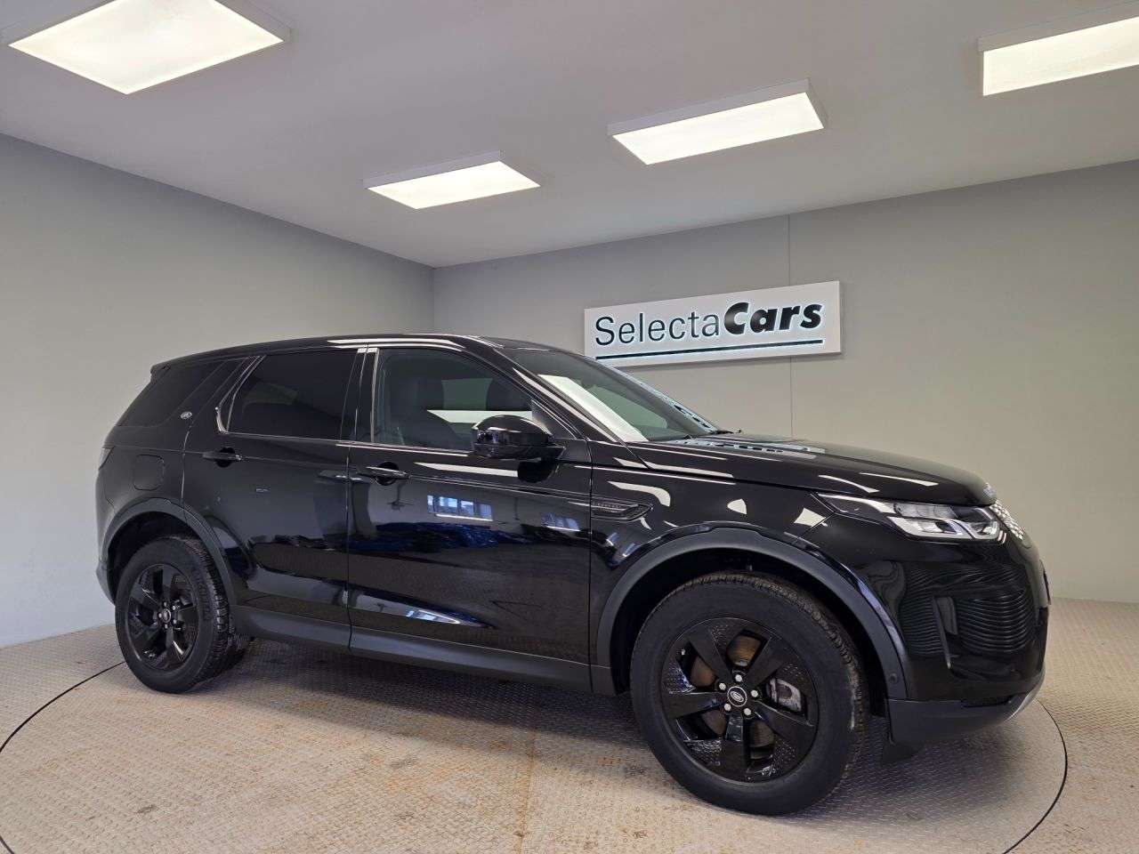 A 2021 LAND ROVER DISCOVERY SPORT 2.0 D165 S SUV 5dr Diesel Manual Euro 6 (s/s) (163 ps) A 2021 LAND ROVER DISCOVERY SPORT 2.0 D165 S SUV 5dr Diesel Manual Euro 6 (s/s) (163 ps)