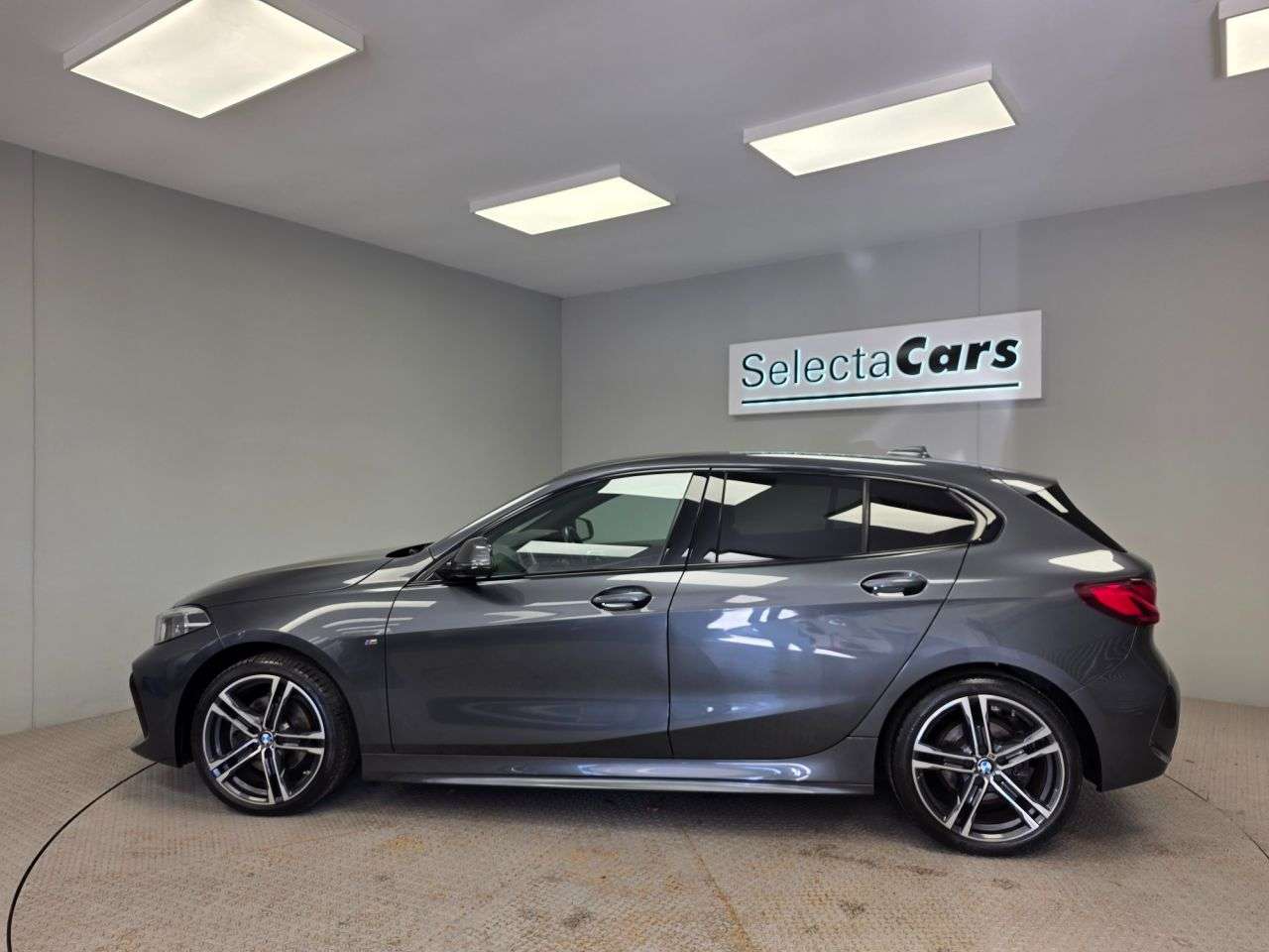 2020 BMW 1 SERIES 2020 BMW 1 SERIES
