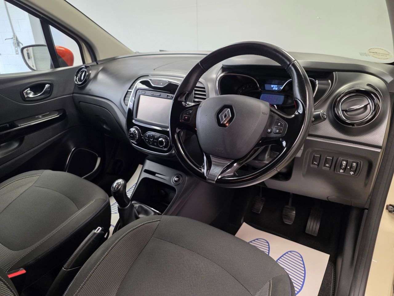 2016 RENAULT CAPTUR 2016 RENAULT CAPTUR