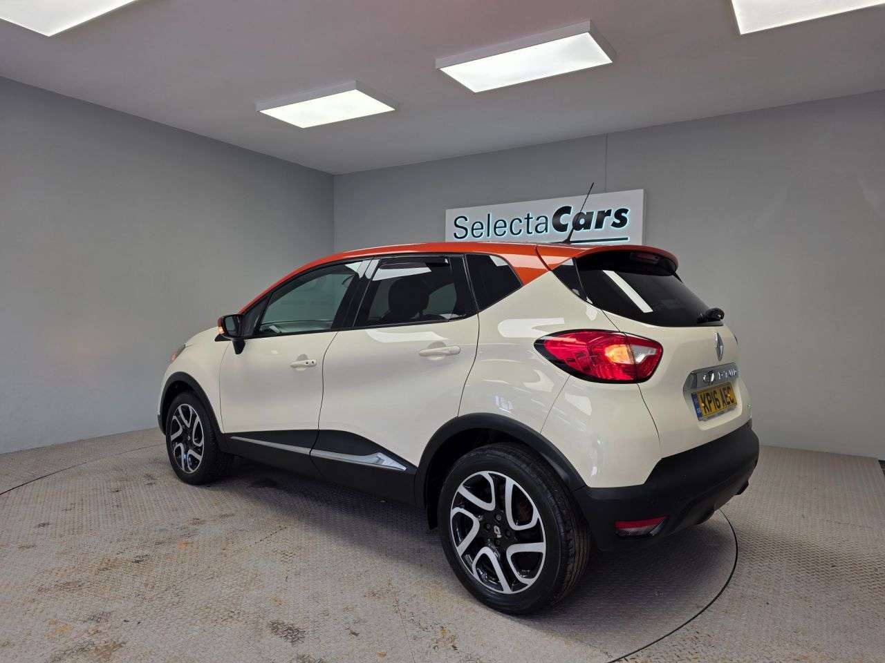 2016 RENAULT CAPTUR 2016 RENAULT CAPTUR