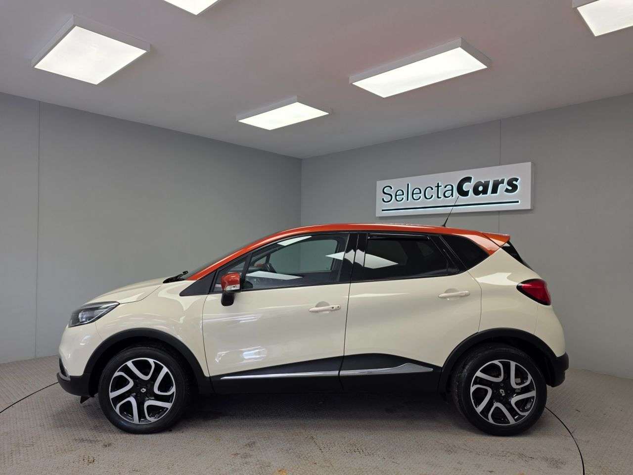 2016 RENAULT CAPTUR 2016 RENAULT CAPTUR