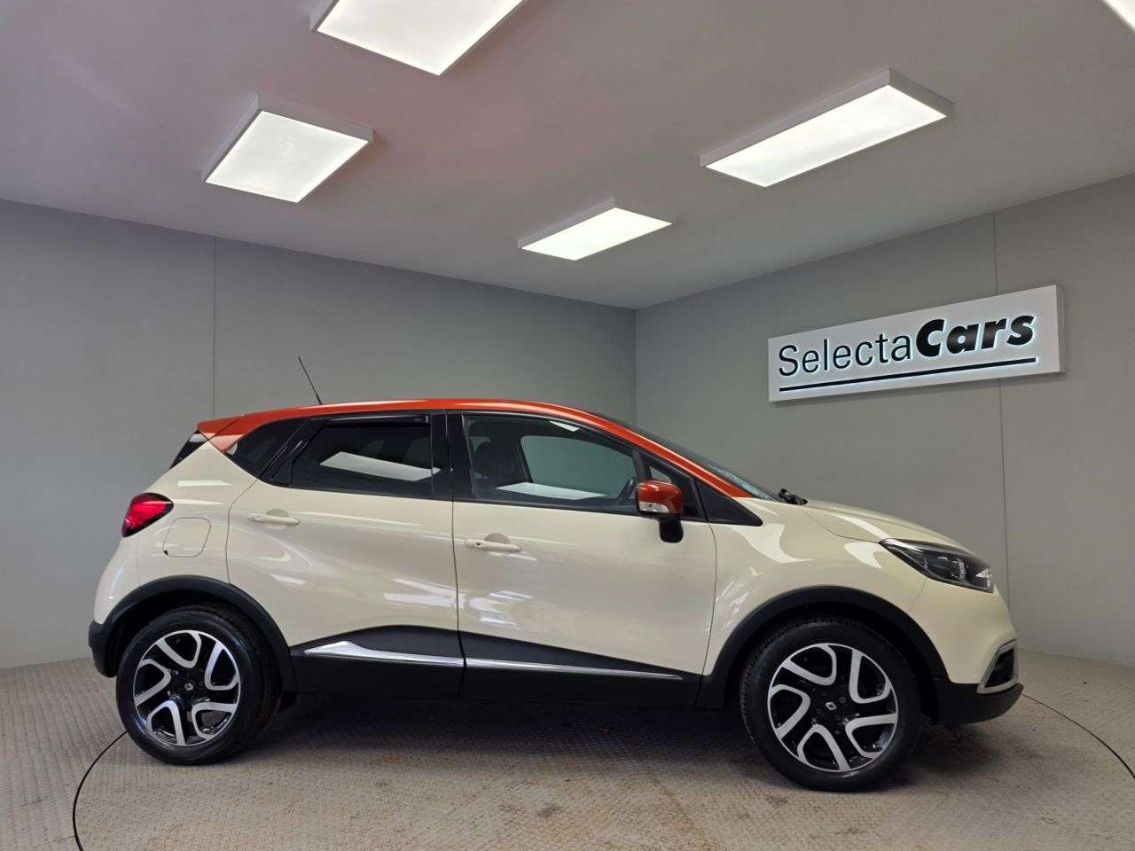 2016 RENAULT CAPTUR 2016 RENAULT CAPTUR