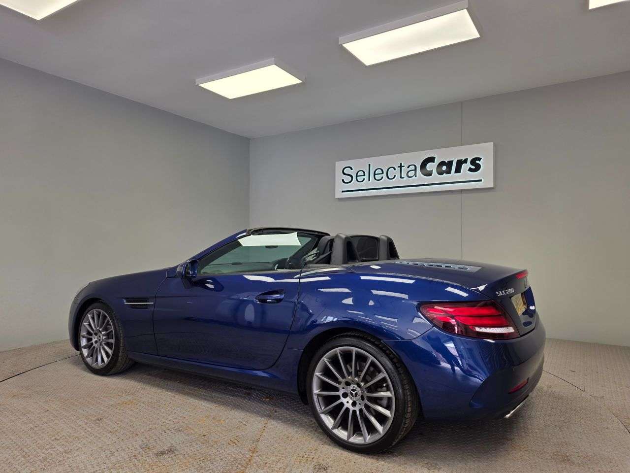 2017 MERCEDES-BENZ SLC 2017 MERCEDES-BENZ SLC