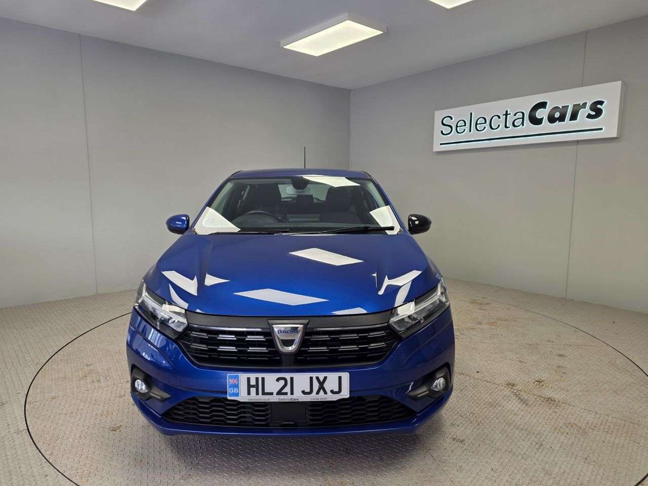 A 2021 DACIA SANDERO 1.0 TCe Comfort Hatchback 5dr Petrol Manual Euro 6 (s/s) (90 ps) A 2021 DACIA SANDERO 1.0 TCe Comfort Hatchback 5dr Petrol Manual Euro 6 (s/s) (90 ps)