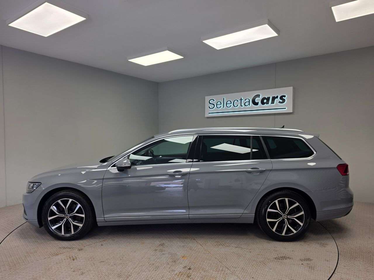 2022 VOLKSWAGEN PASSAT 2022 VOLKSWAGEN PASSAT