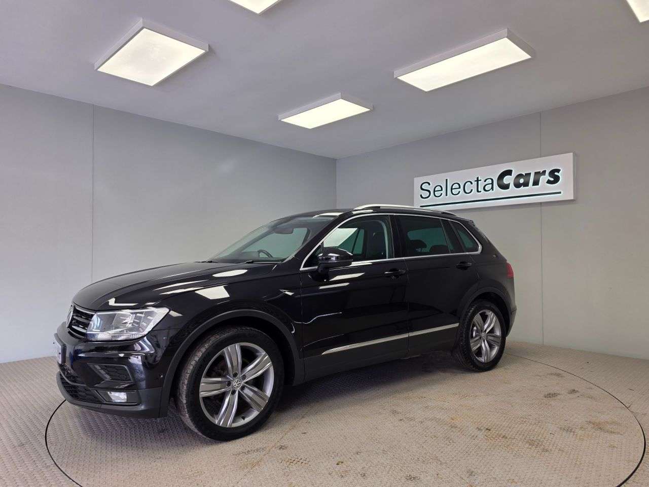 2019 VOLKSWAGEN TIGUAN 2019 VOLKSWAGEN TIGUAN