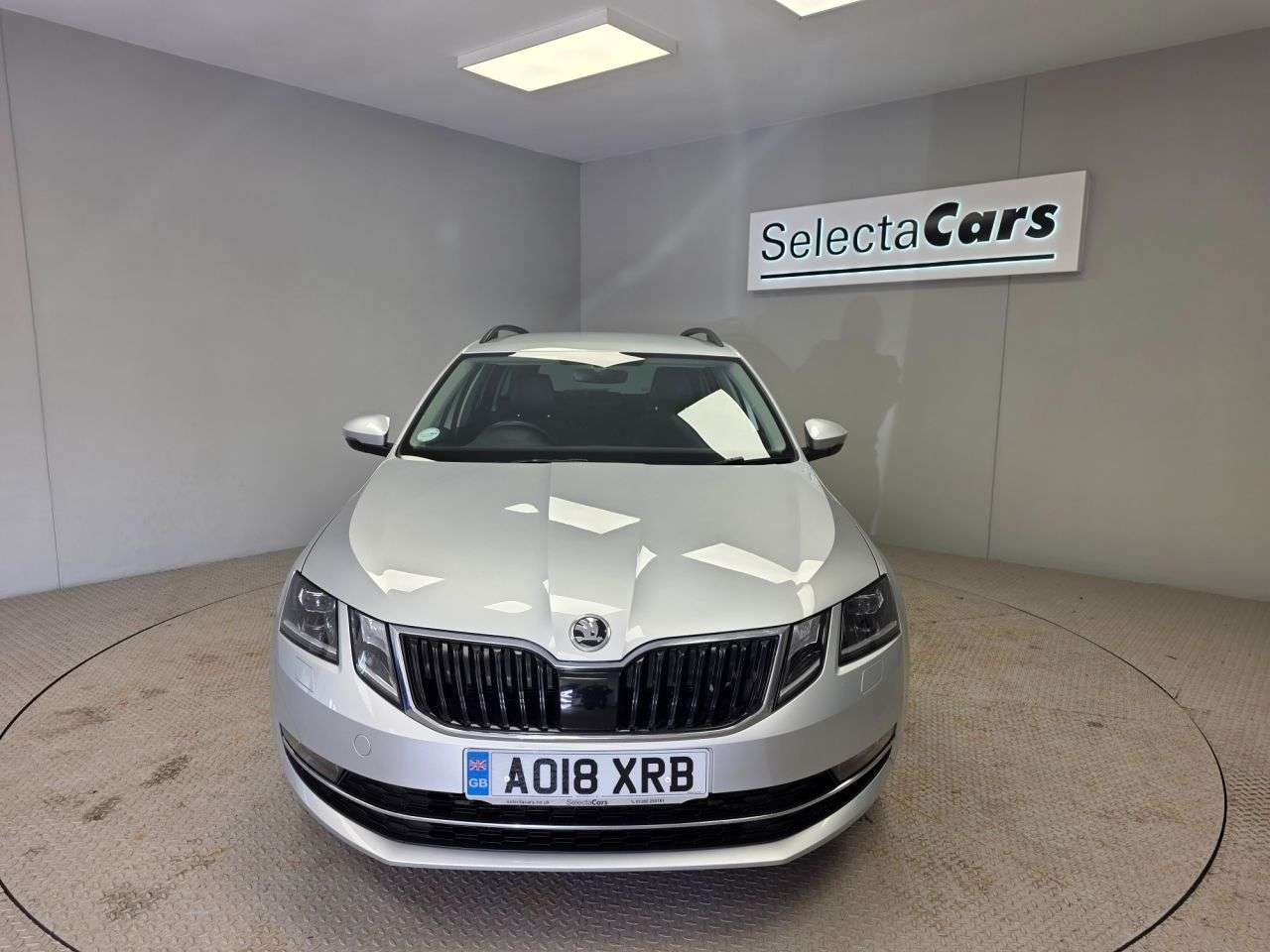 A 2018 SKODA OCTAVIA 1.5 TSI ACT SE L Estate 5dr Petrol DSG Euro 6 (s/s) (150 ps) A 2018 SKODA OCTAVIA 1.5 TSI ACT SE L Estate 5dr Petrol DSG Euro 6 (s/s) (150 ps)