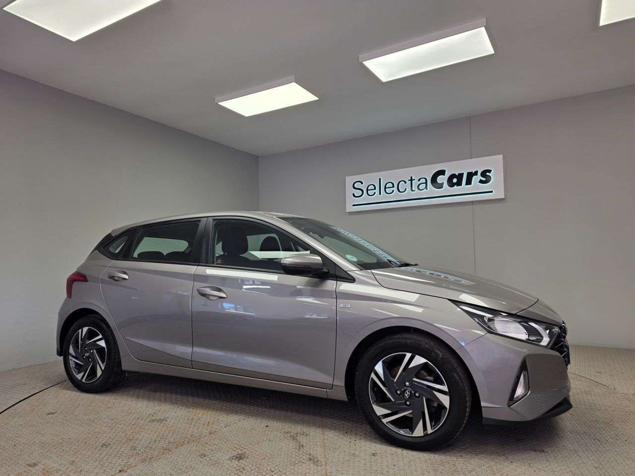 A 2022 HYUNDAI I20 1.0 T-GDi MHEV SE Connect Hatchback 5dr Petrol Hybrid Manual Euro 6 (s/s) ( A 2022 HYUNDAI I20 1.0 T-GDi MHEV SE Connect Hatchback 5dr Petrol Hybrid Manual Euro 6 (s/s) (