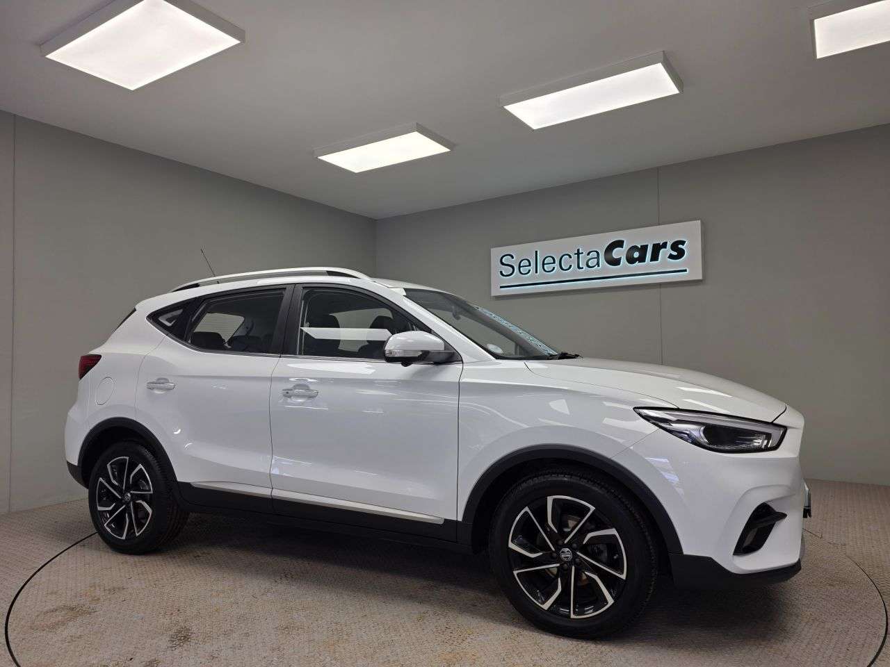 A 2021 MG MG ZS 1.0 T-GDI Exclusive SUV 5dr Petrol Auto Euro 6 (111 ps) A 2021 MG MG ZS 1.0 T-GDI Exclusive SUV 5dr Petrol Auto Euro 6 (111 ps)