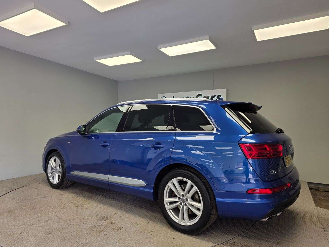 2017 AUDI Q7 2017 AUDI Q7