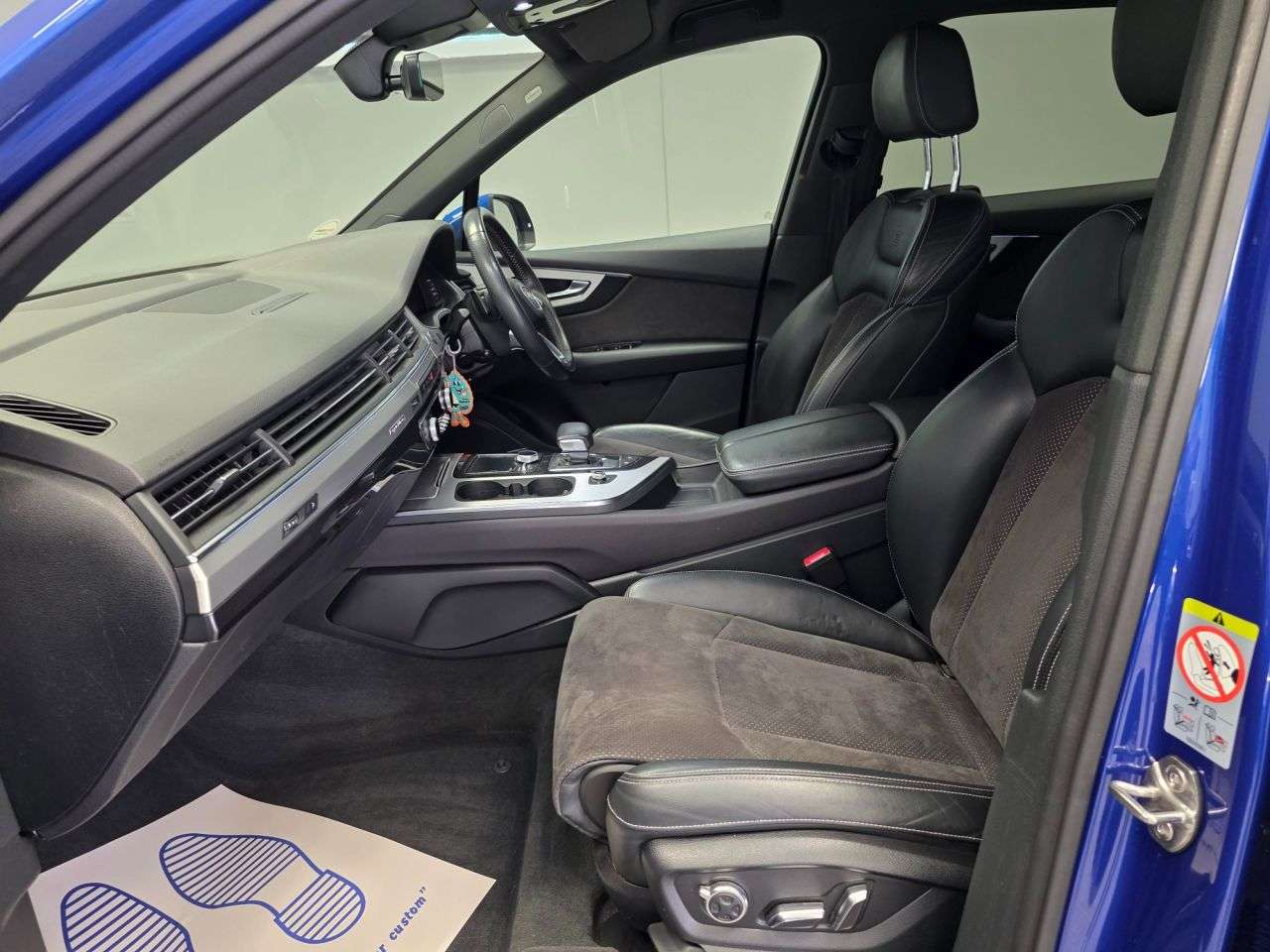 2017 AUDI Q7 2017 AUDI Q7