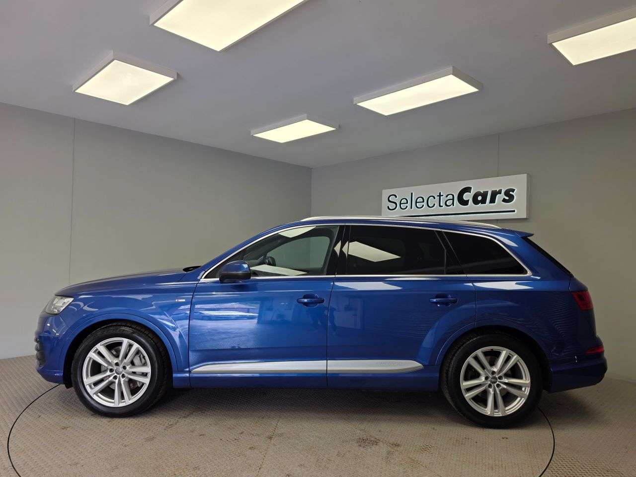 2017 AUDI Q7 2017 AUDI Q7