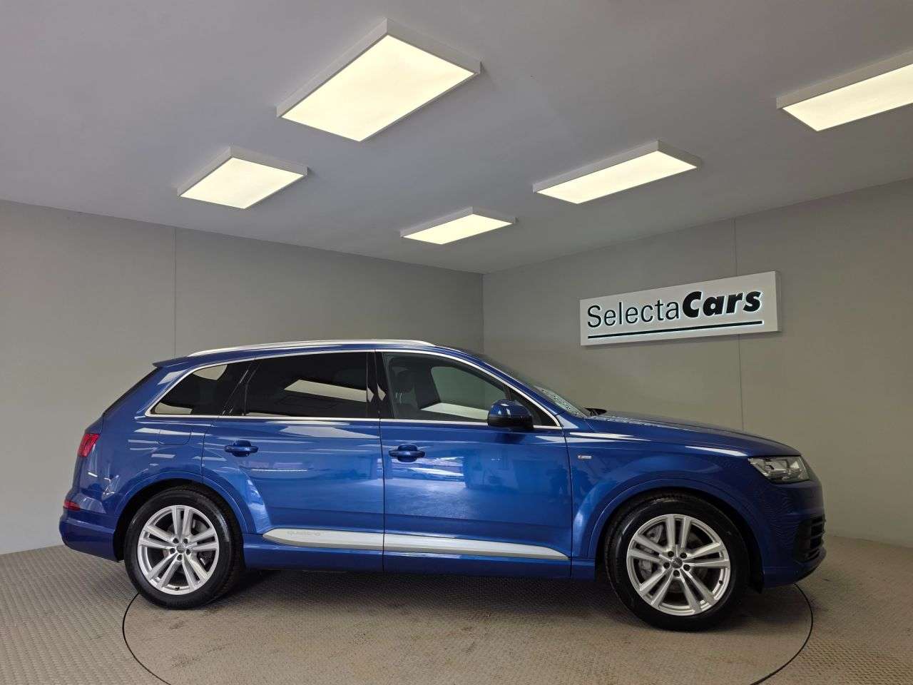 2017 AUDI Q7 2017 AUDI Q7