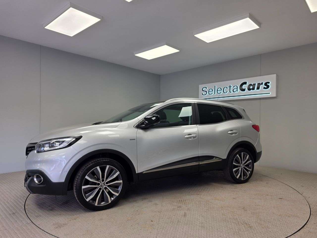 2017 RENAULT KADJAR 2017 RENAULT KADJAR