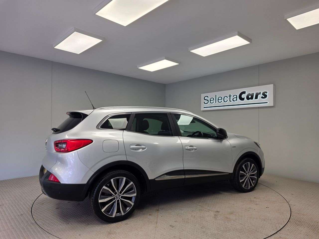 2017 RENAULT KADJAR 2017 RENAULT KADJAR