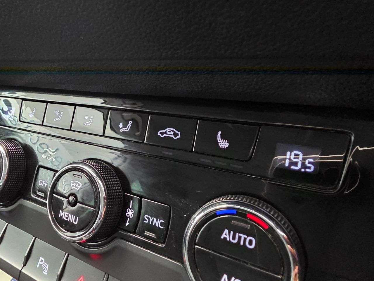 2019 SKODA KAROQ 2019 SKODA KAROQ