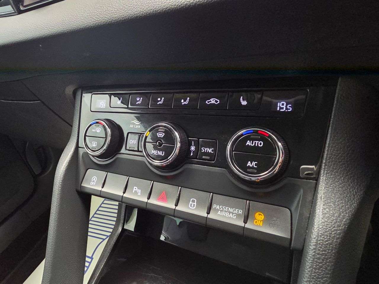 2019 SKODA KAROQ 2019 SKODA KAROQ