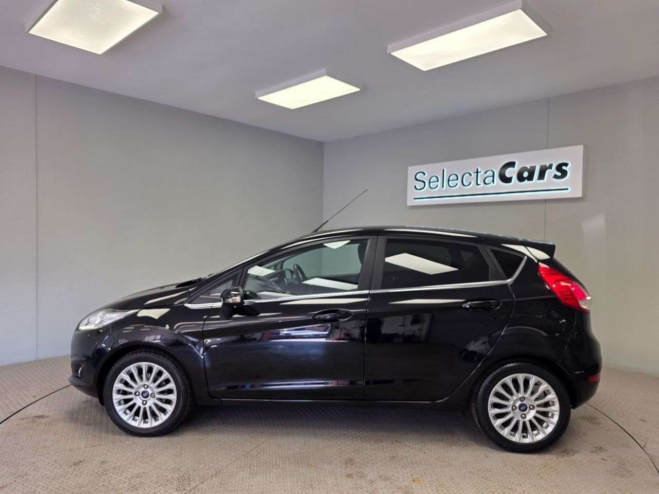 2014 FORD FIESTA 2014 FORD FIESTA