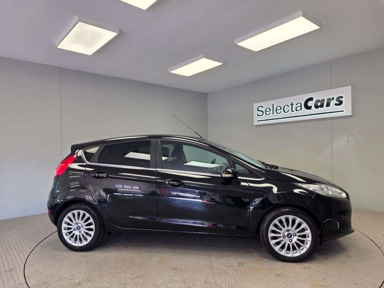 2014 FORD FIESTA 2014 FORD FIESTA