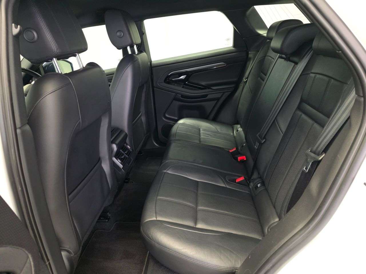 2019 LAND ROVER RANGE ROVER EVOQUE 2019 LAND ROVER RANGE ROVER EVOQUE