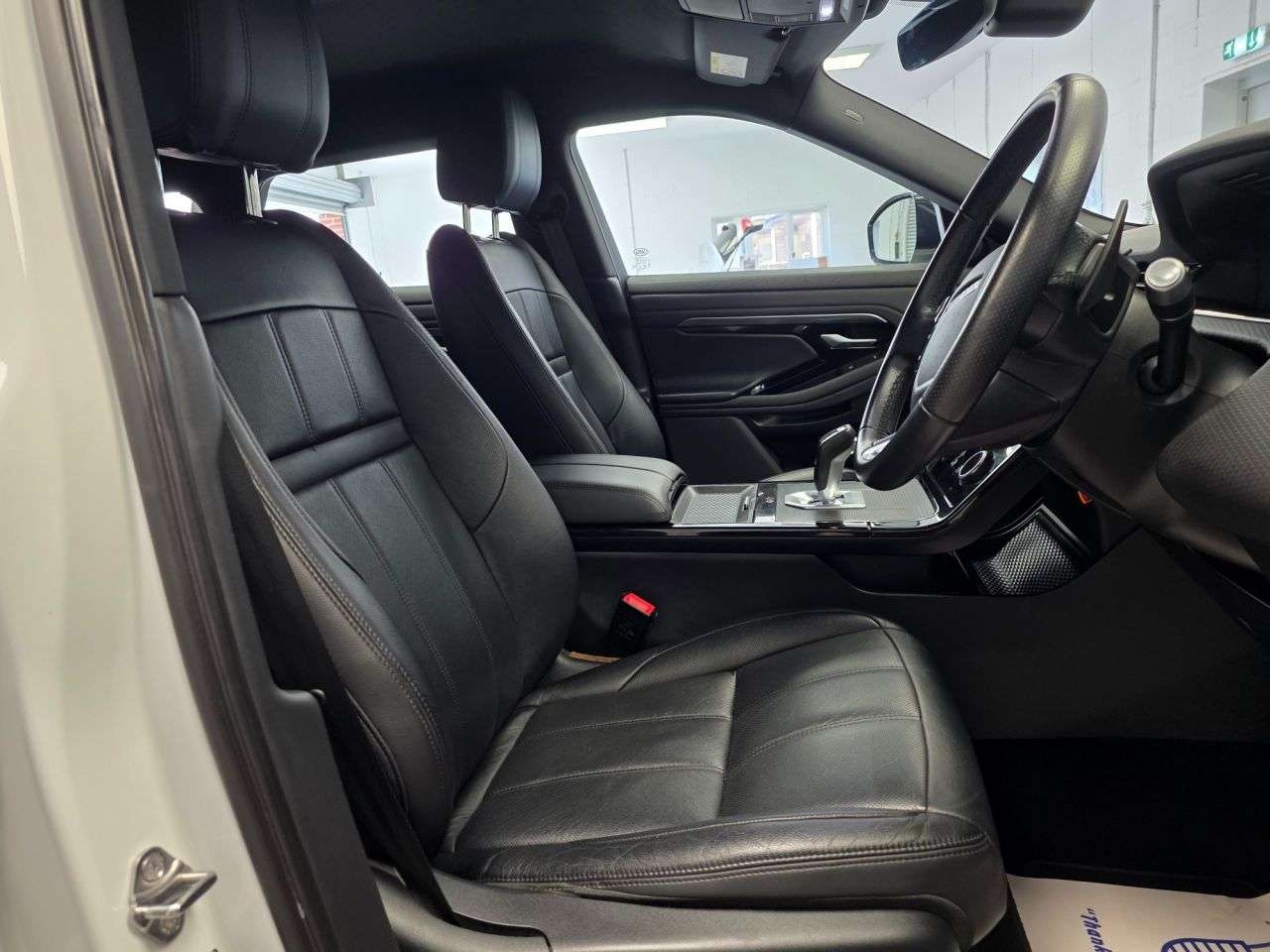 2019 LAND ROVER RANGE ROVER EVOQUE 2019 LAND ROVER RANGE ROVER EVOQUE