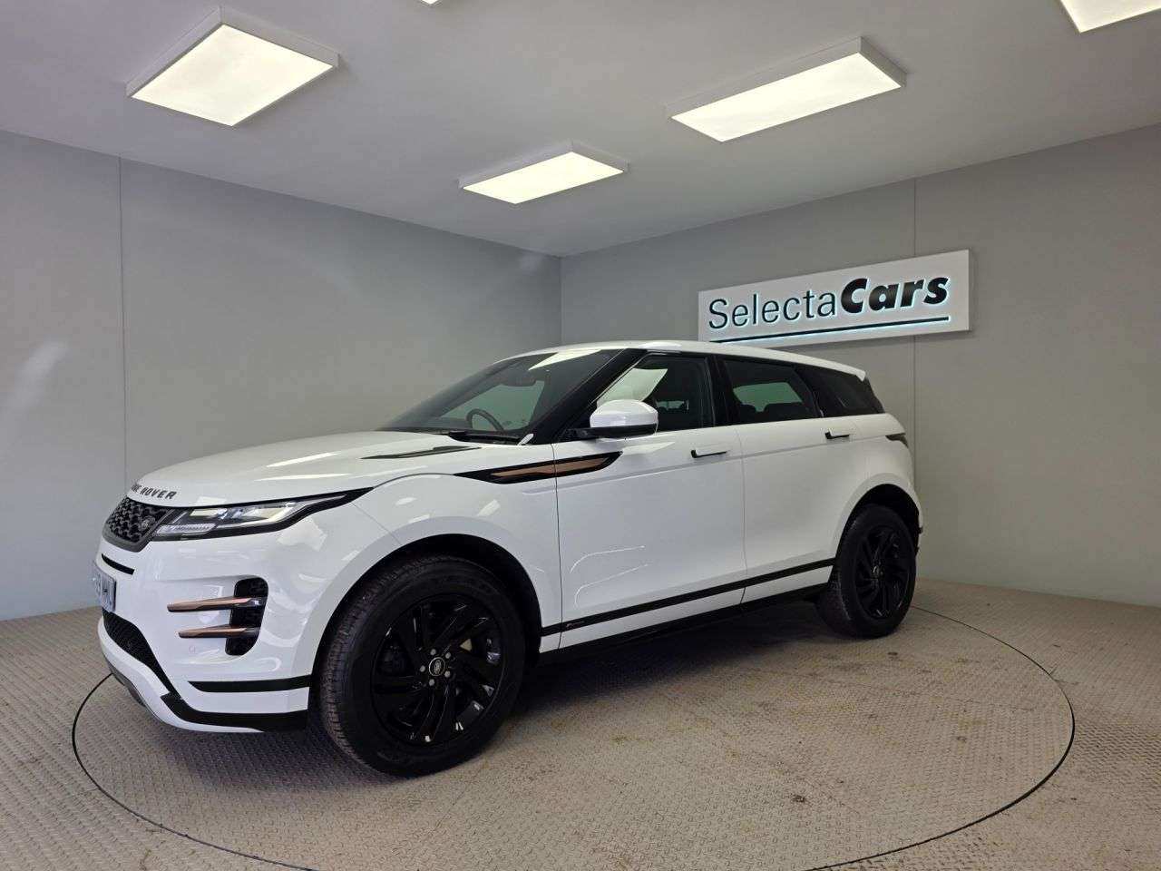 2019 LAND ROVER RANGE ROVER EVOQUE 2019 LAND ROVER RANGE ROVER EVOQUE