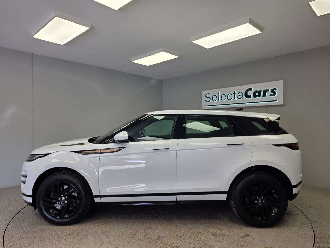2019 LAND ROVER RANGE ROVER EVOQUE 2019 LAND ROVER RANGE ROVER EVOQUE